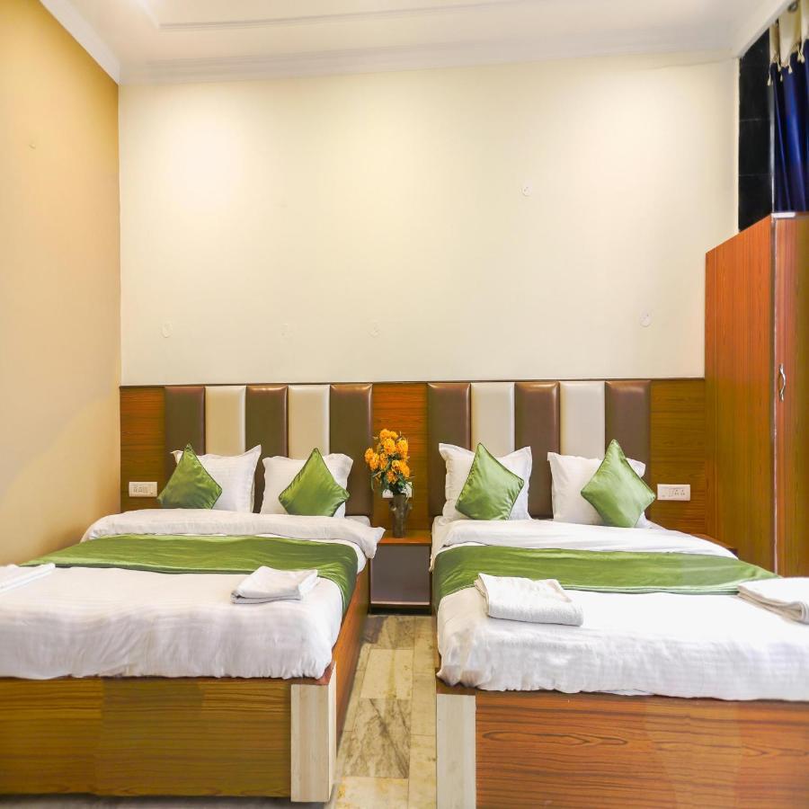 Hotel Varuni Mcleodganj Dharamshala Eksteriør billede